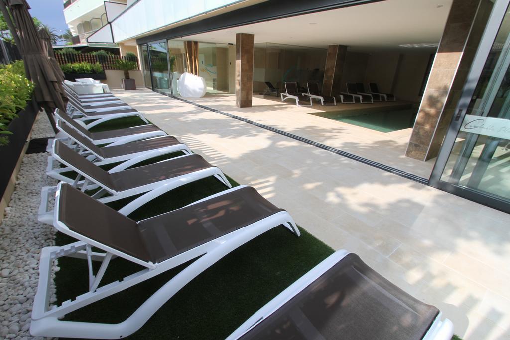 Apartamentos Cambrils Playa Spa エクステリア 写真