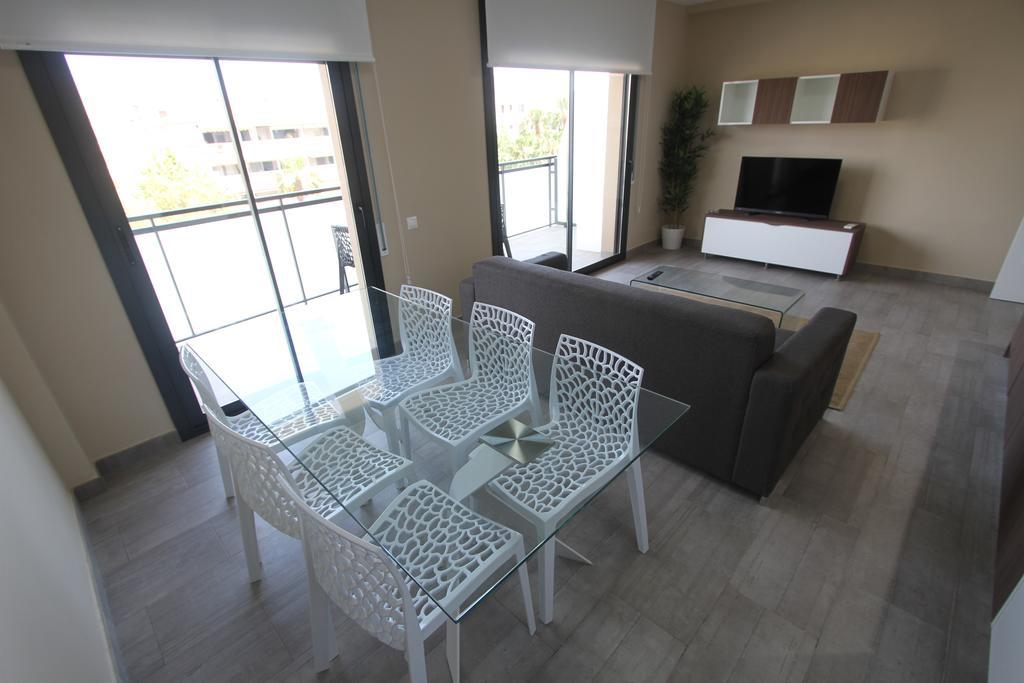 Apartamentos Cambrils Playa Spa エクステリア 写真