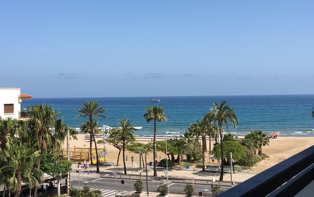 Apartamentos Cambrils Playa Spa エクステリア 写真